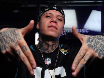 Baile cholo: el primer disco en sobriedad de Santa Fe Klan