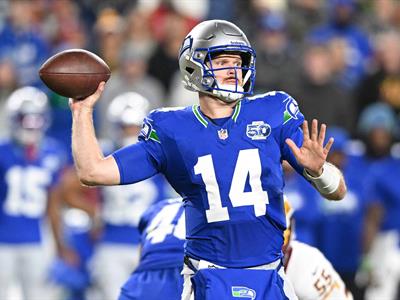 Cam Little y Sam Darnold se meten en la historia de ka NFL