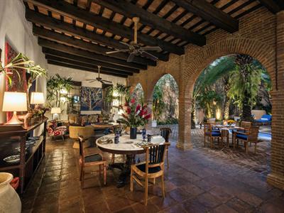 Casas del XVI celebra doble triunfo internacional