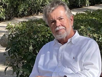 Cátedra de Literatura Caribeña presenta a José Luis Vega en diciembre