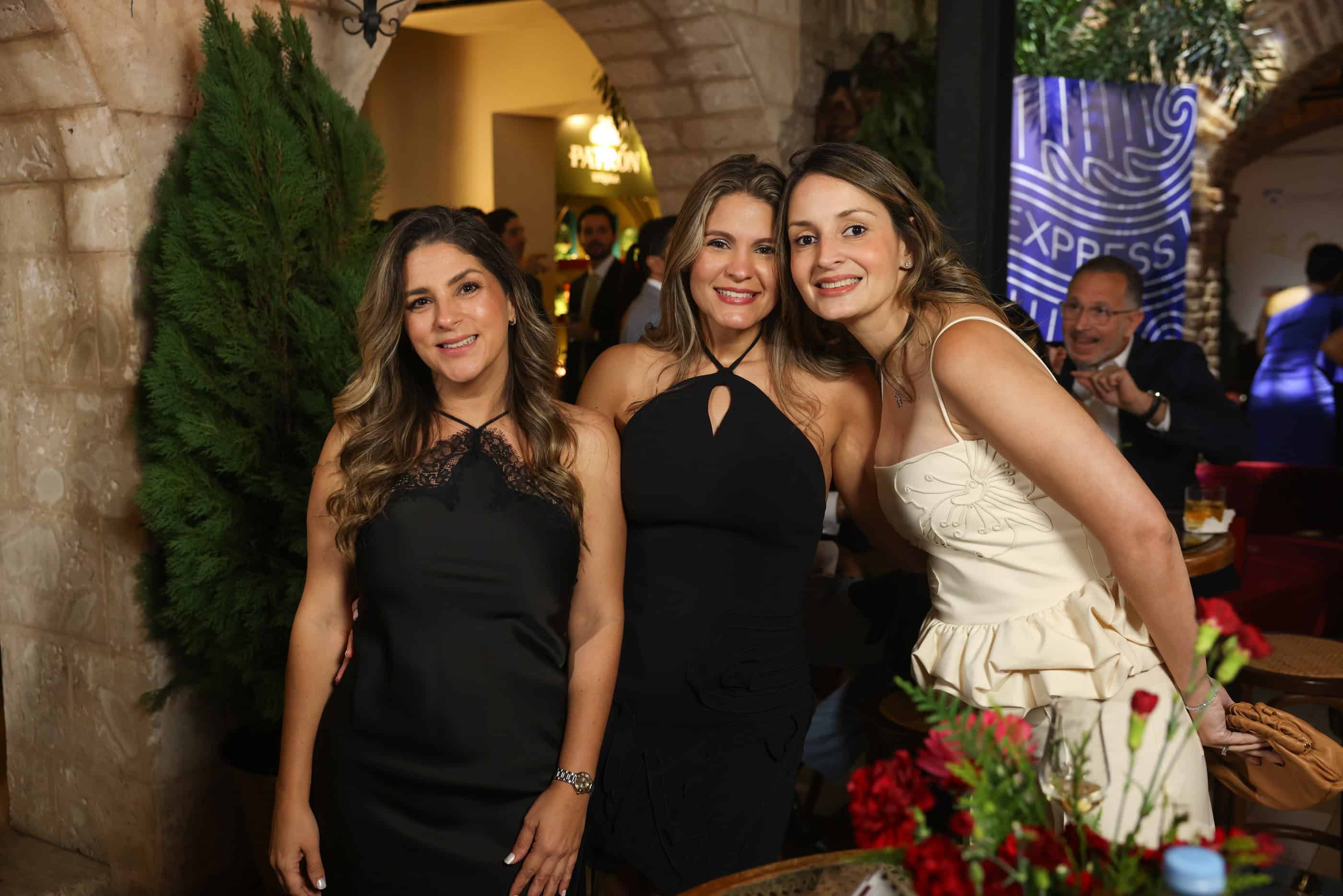 Mariel Souri, Pamela González y Rosa Espaillat.