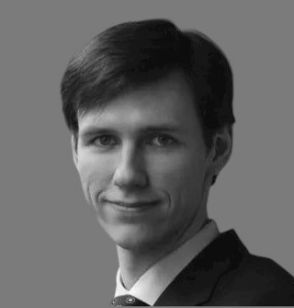 Ivan Urzhumov, socio de Clyde & Co LLP en París.