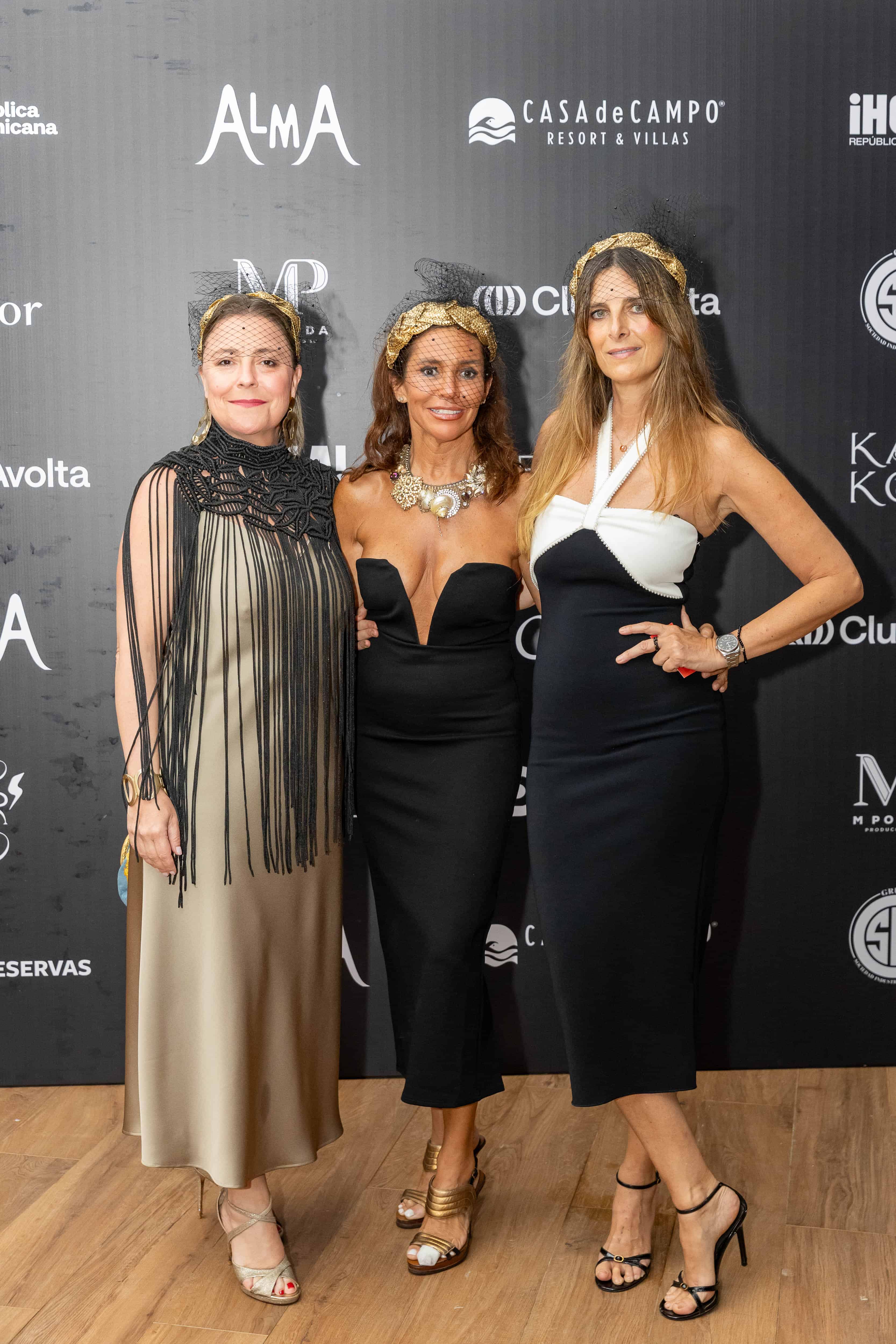 Cuchy Perez, Maria Lopez, Susana Deleito.