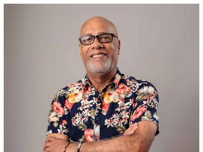 Fallece el artista Henry Hierro