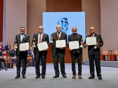 Fundación Corripio entrega los premios 2025