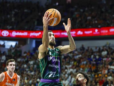 Liga Endesa: El Unicaja domina al Manresa y coge impulso Duarte