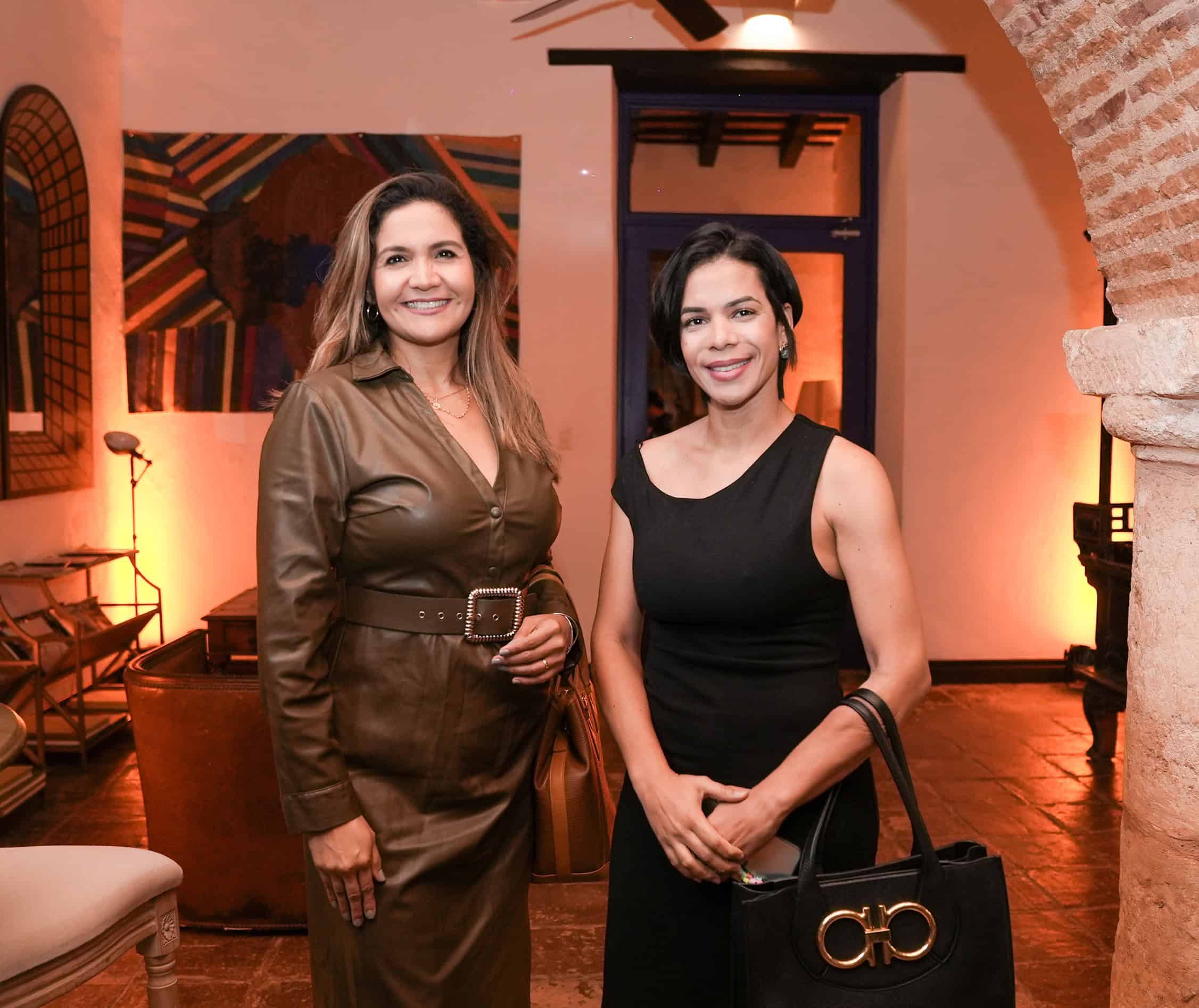 Iliana Meléndez y Awilda Pacheco.