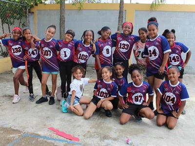 Academia MC Deportes premia su Torneo de Voleibol Navideño 2025