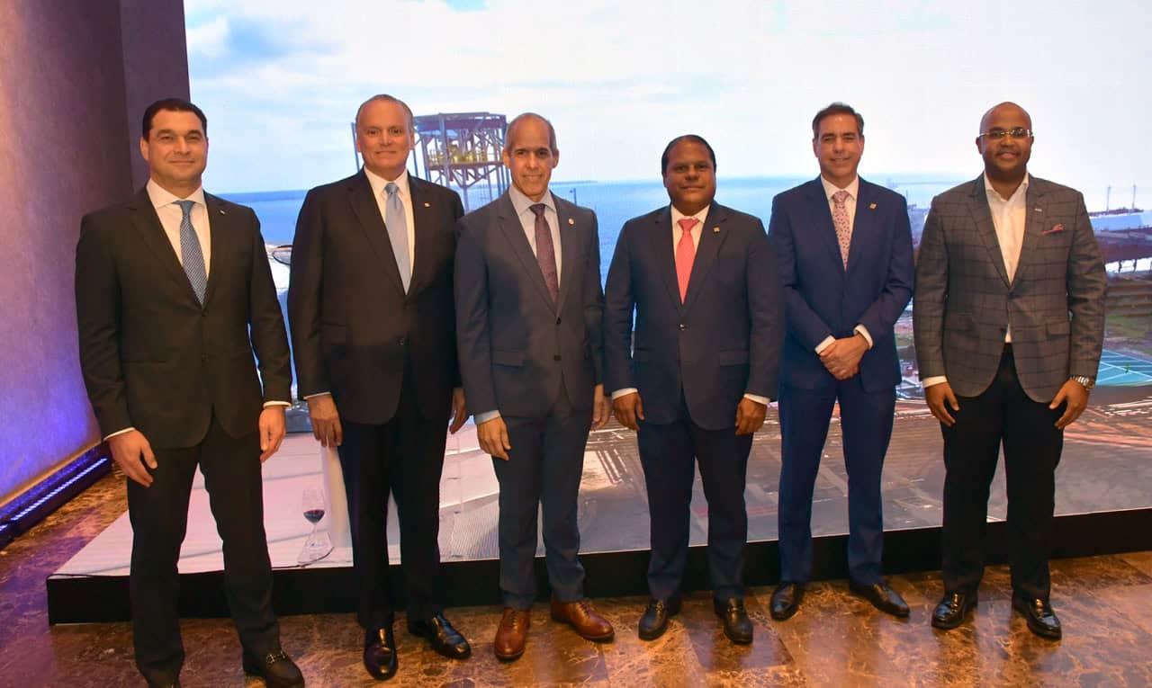 José Manuel Cuervo, Luis Espinola, Edwin De los Santos, Pedro Pablo Díaz, Rafael Castillo y Edy Jiménez.