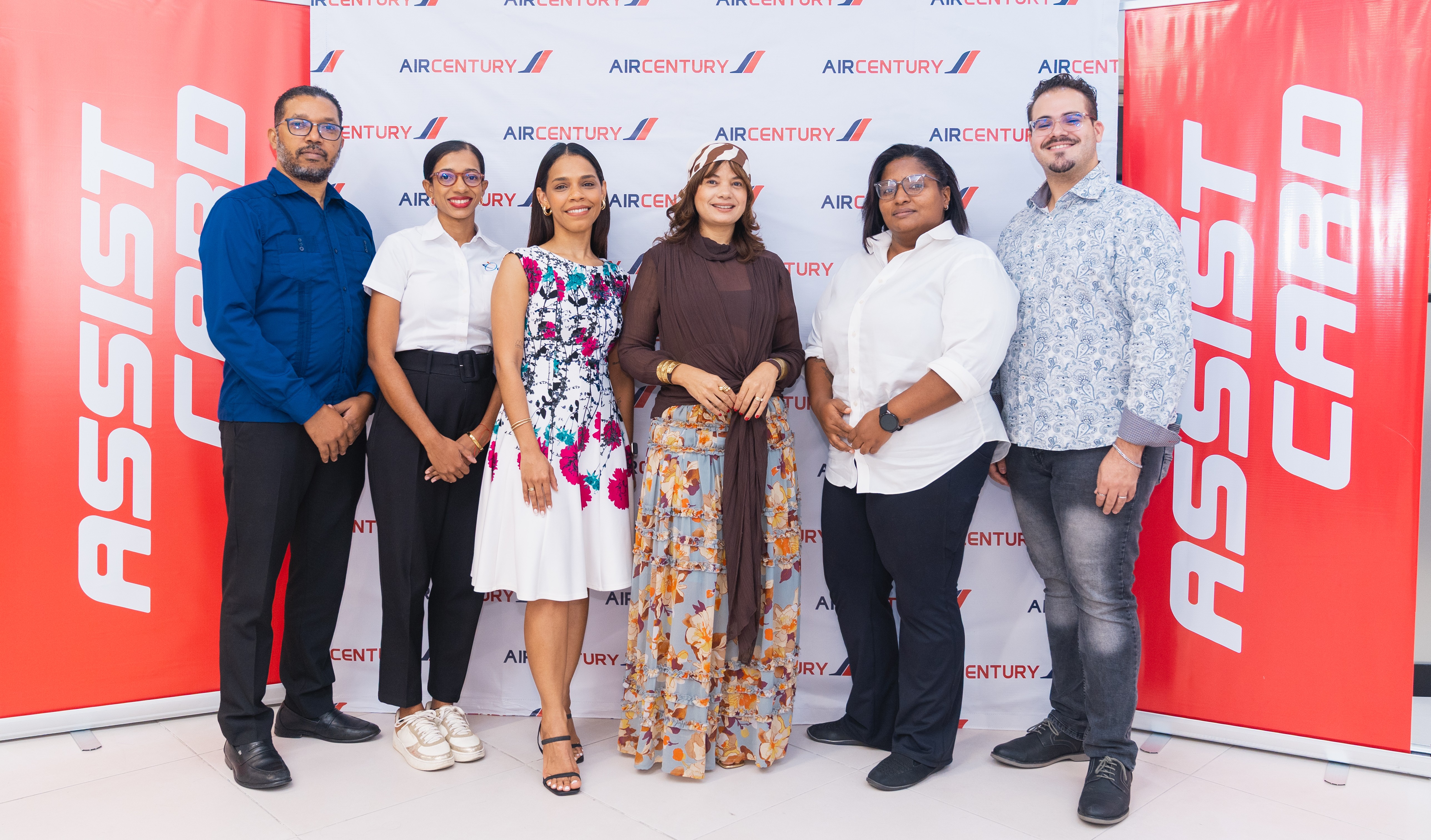 Elías Encarnación, Tatiana Peguero, Katherine Maldonado, Marisol Almonte, Yamilet Rivera y Warren Castro.