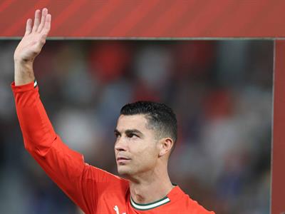 Cristiano Ronaldo tiene como meta llegar a los mil goles