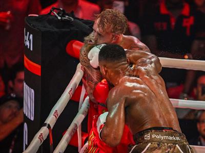 Jake Paul pasa por cirugía de mandíbula tras pelea