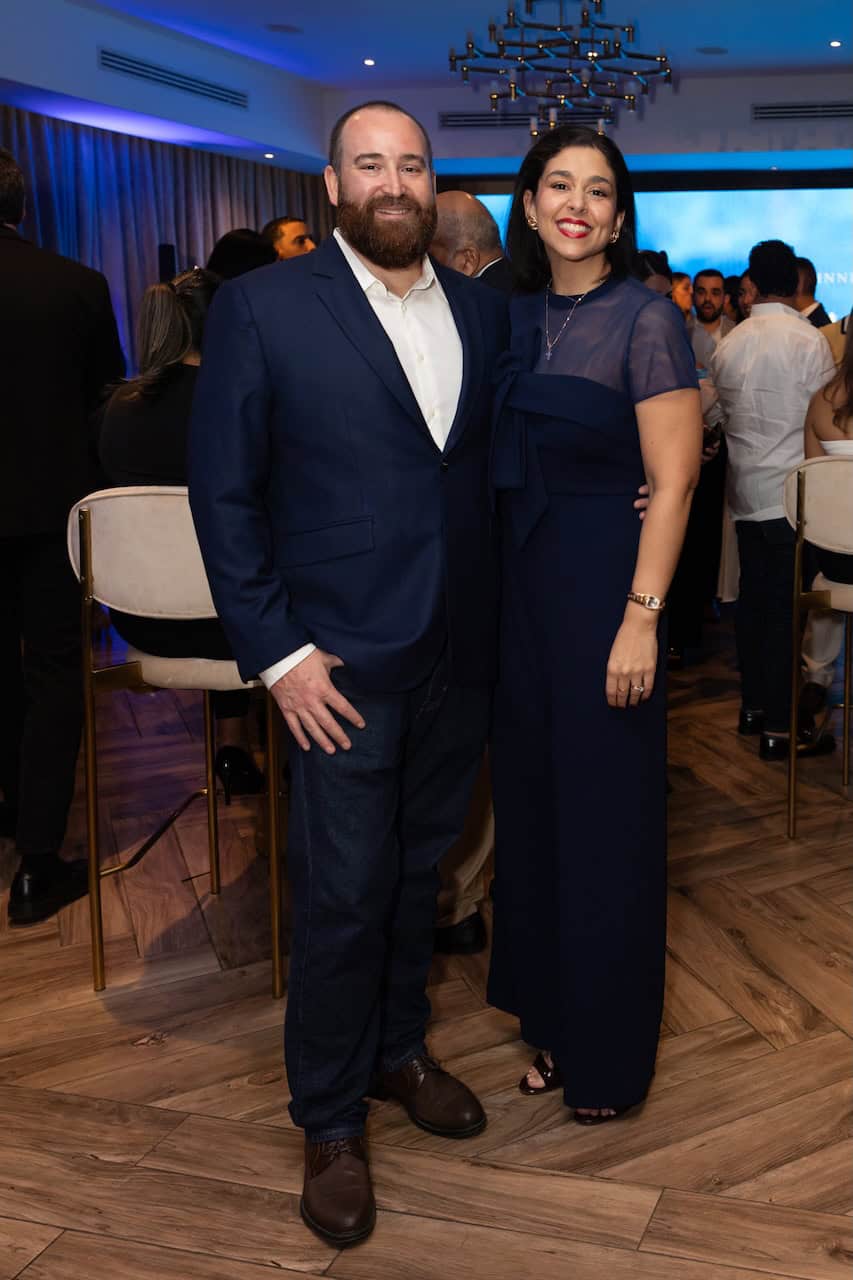 Dustin McDonald y Patty Yunén