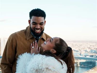 Karl Towns se compromete en Navidad con su novia Jordyn Woods