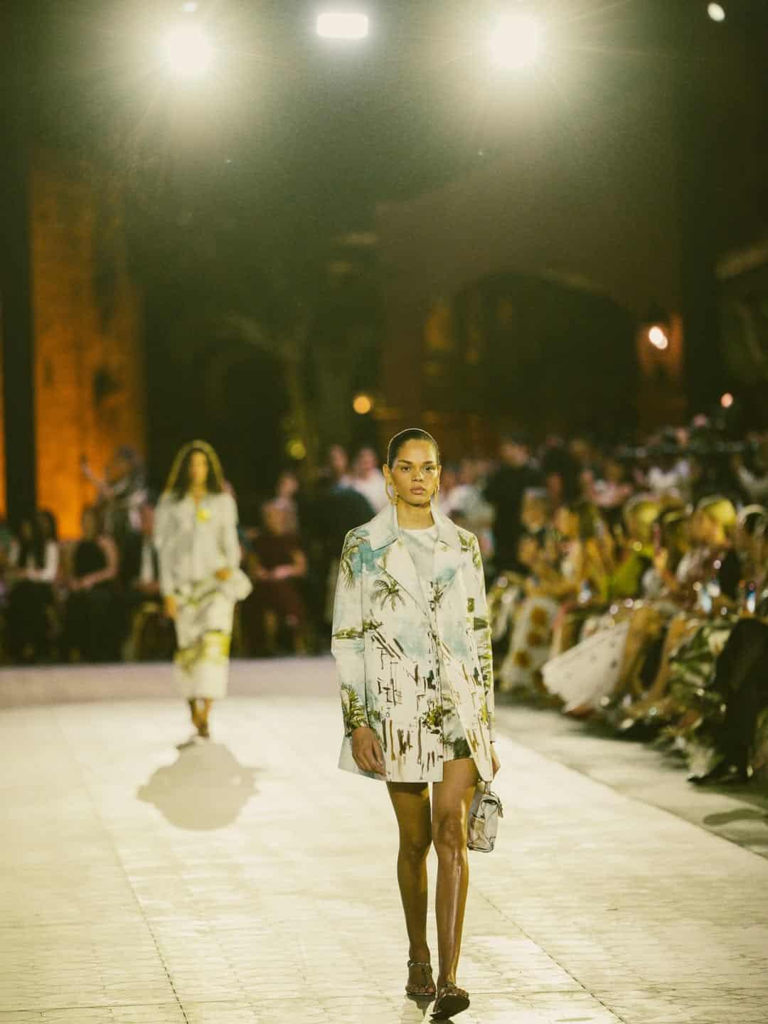 Desfile Pre-Fall 2026 de Óscar de la Renta en la Fortaleza Ozama.