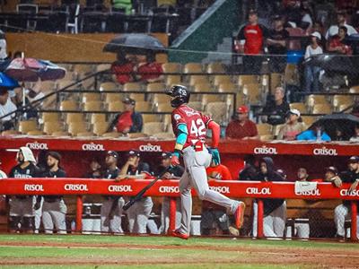 LIDOM: Julio Carreras la saca con bases llenas y Gigantes vencen