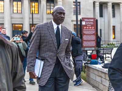 Michael Jordan: asiste a la corte en demanda antimonopolio