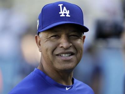 MLB: Dave Roberts abre la puerta a un tope salarial