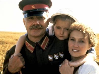 Plataformas de cine censuran escenas de "Quemados por el sol"