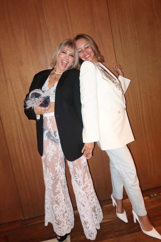 Deborah Karter y Nicole López-Penha de Abate.