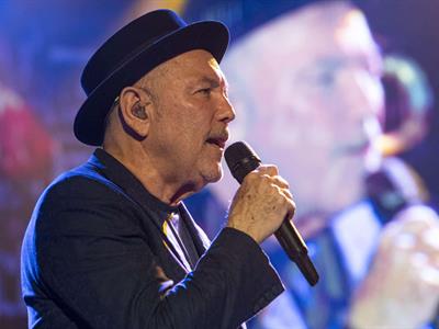 Rubén Blades cuestiona muertos tras invasión a Panamá"